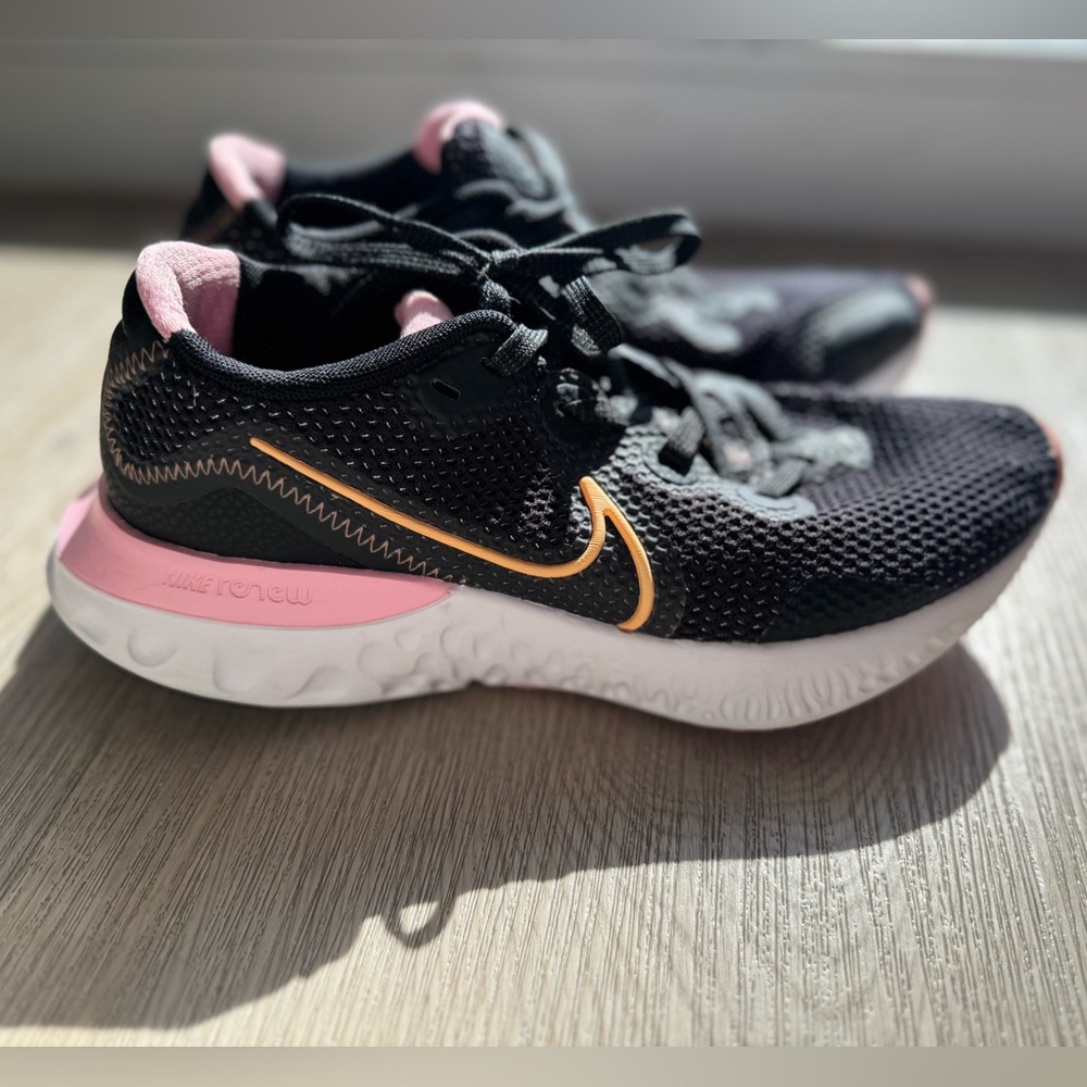 Nike Renew 7